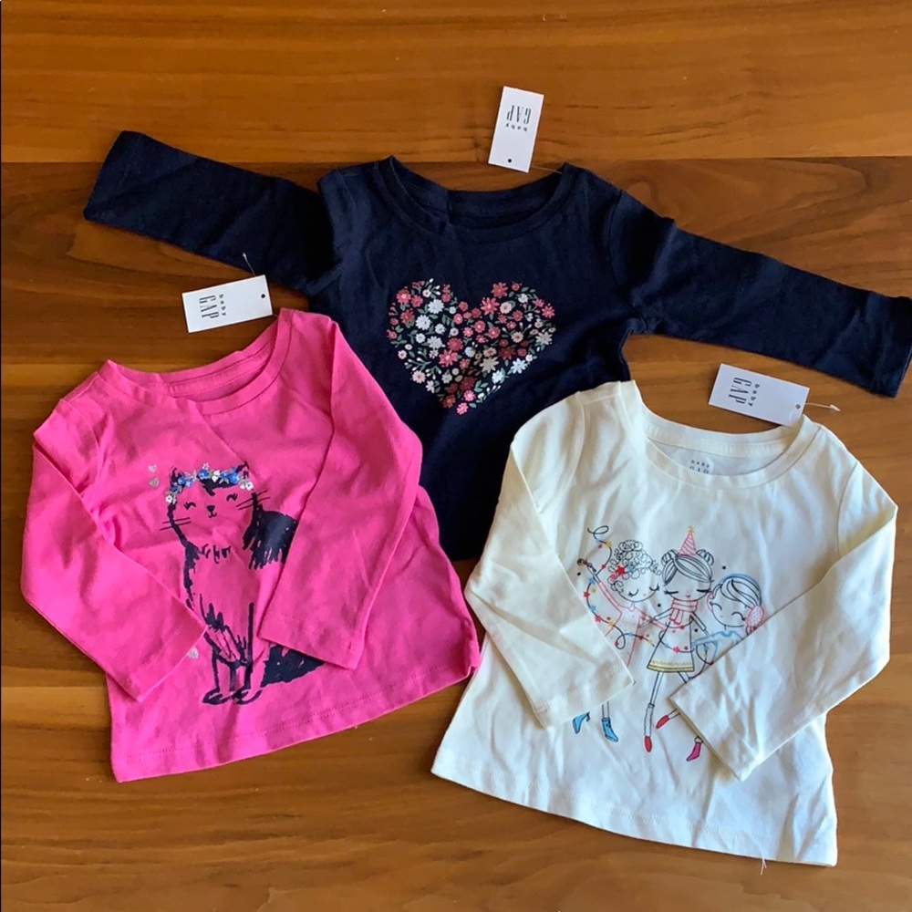 Gap baby girl longsleevesTshirts size 6-12 months